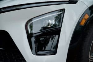 VinFast VF7 màu trắng