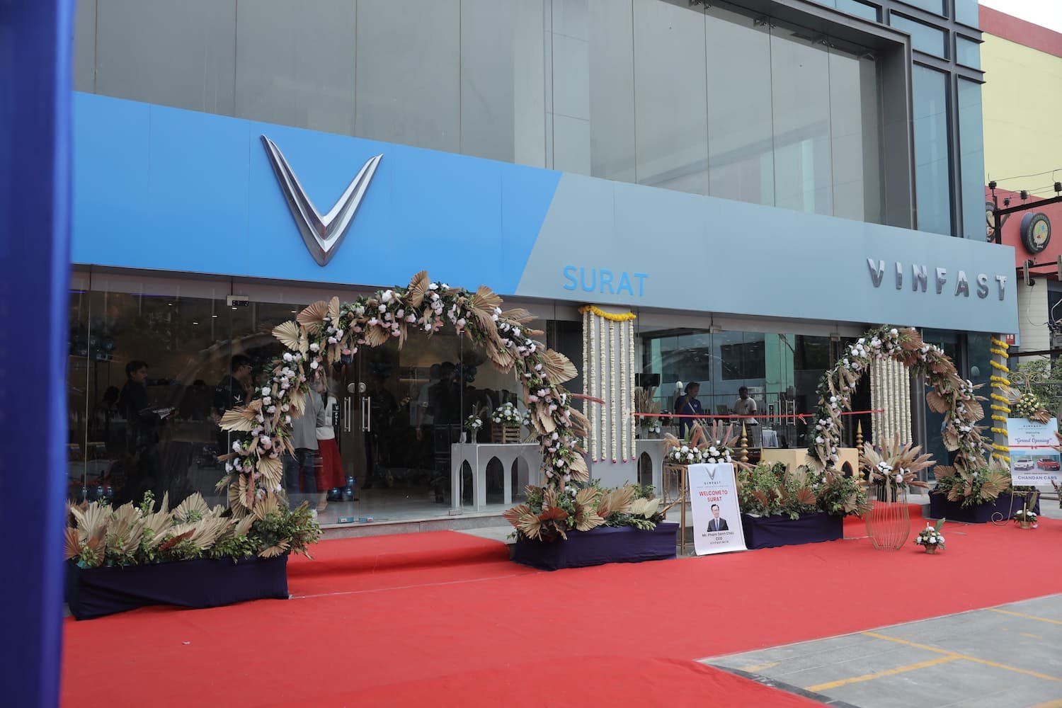 Showroom VinFast Surat