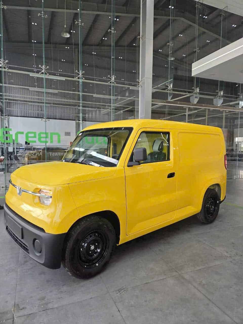 VinFast EC Van